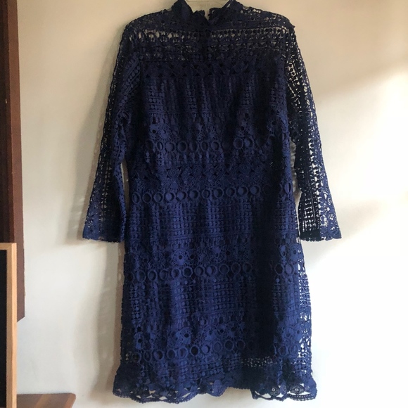 fan-fave Amazon lace eyelet dress - Picture 3 of 5